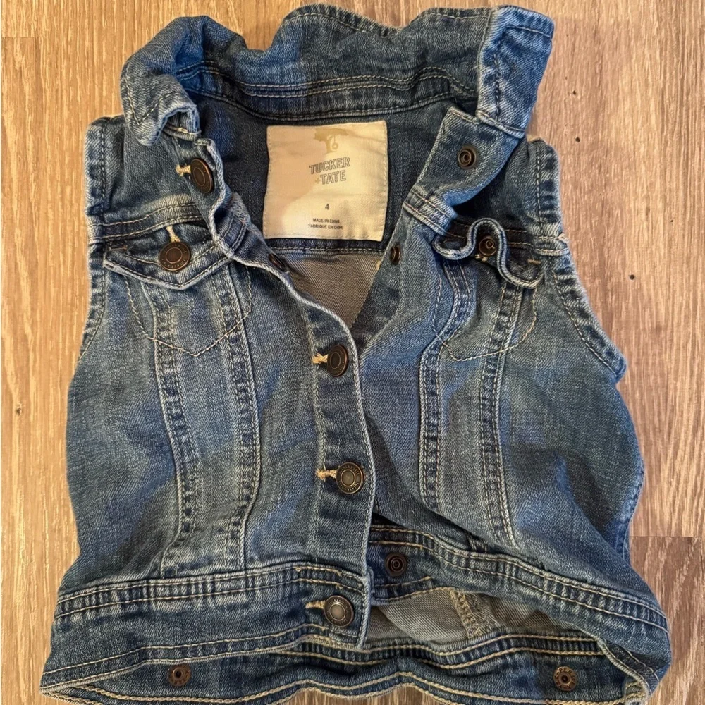 Denim Vest Tucker + Tate 4T kids - Picture 2 of 5